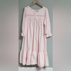 Pretty. Victoria Secrets Night Gown. Pink.  Size Large.  100% Cotton.